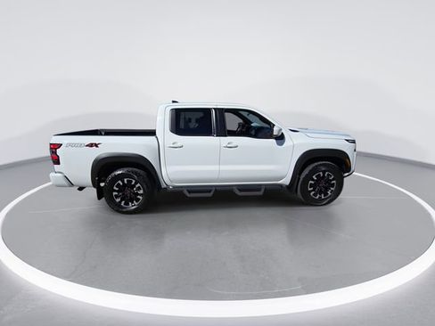 Certified 2024 Nissan Frontier PRO-4X w/ Technology Package image 9