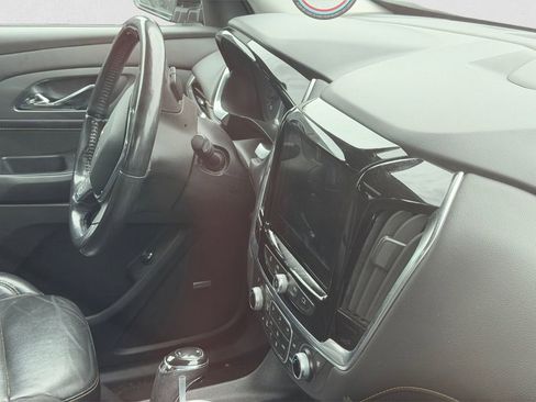 Used 2018 Chevrolet Traverse Premier w/ Redline Edition image 8