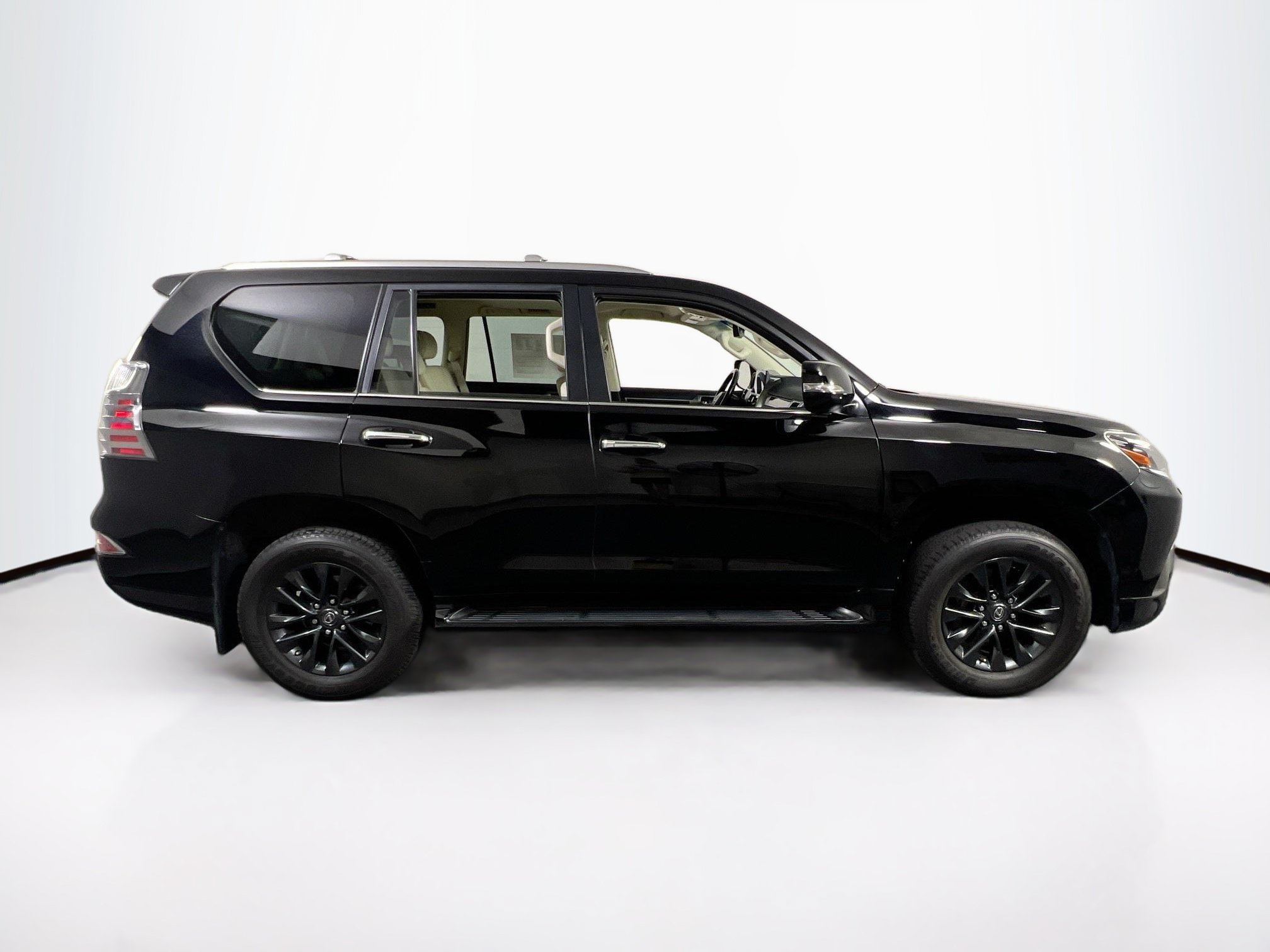 Used 2023 Lexus GX 460 Premium w/ Premium Package AWD/4WD image 4