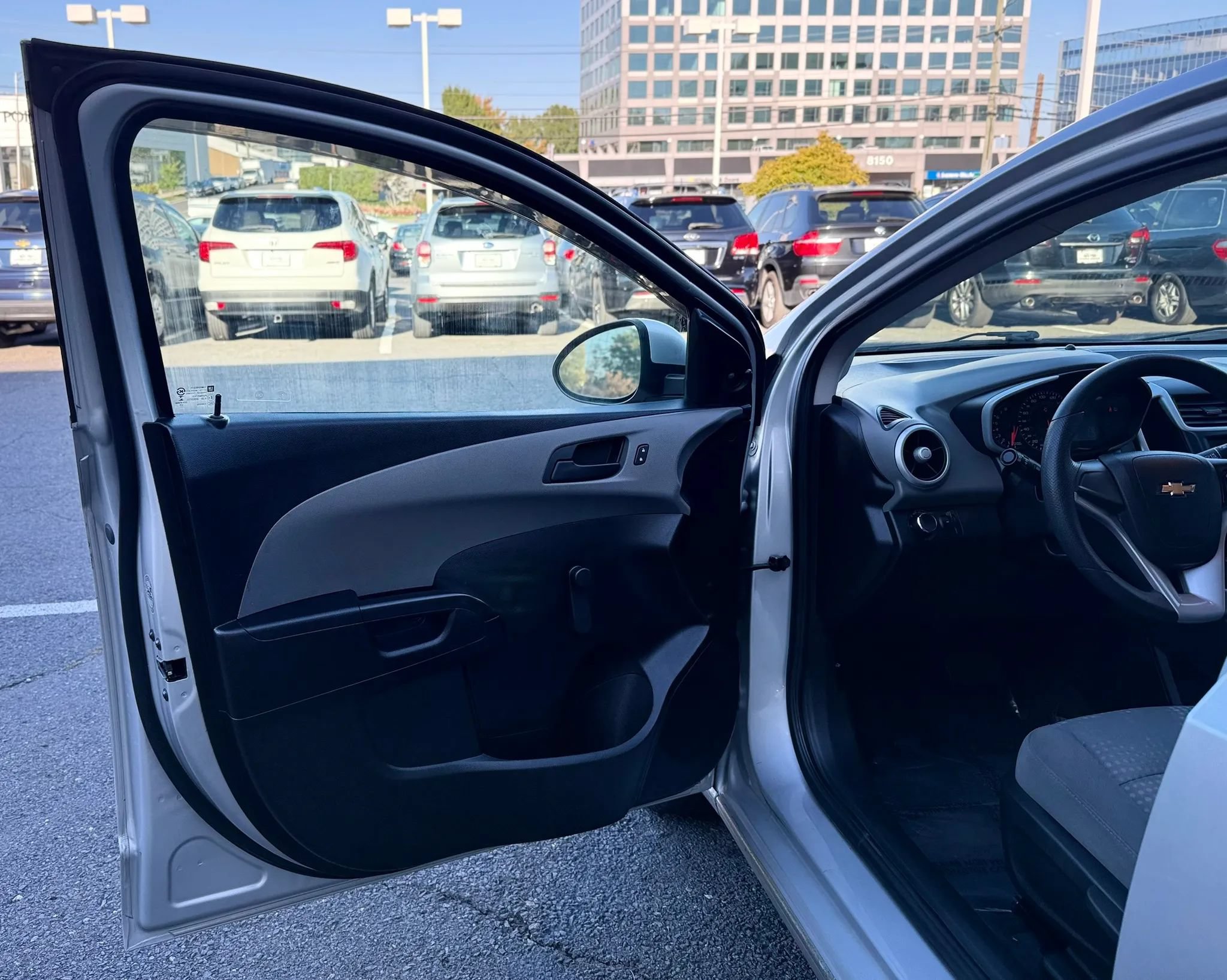 Used 2018 Chevrolet Sonic LS FWD image 9