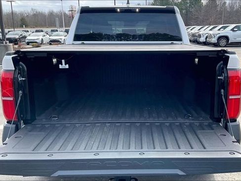 Used 2024 Toyota Tacoma SR image 35