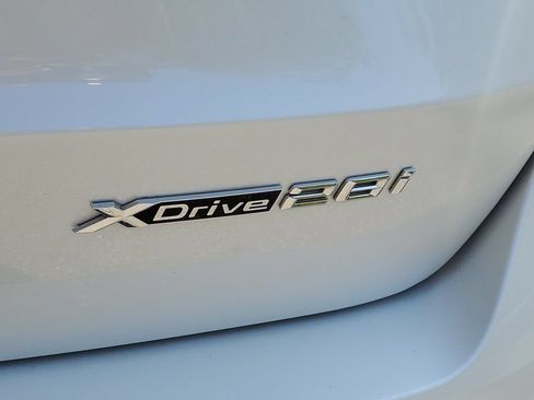 Used 2024 BMW X1 xDrive28i w/ Convenience Package AWD/4WD image 8