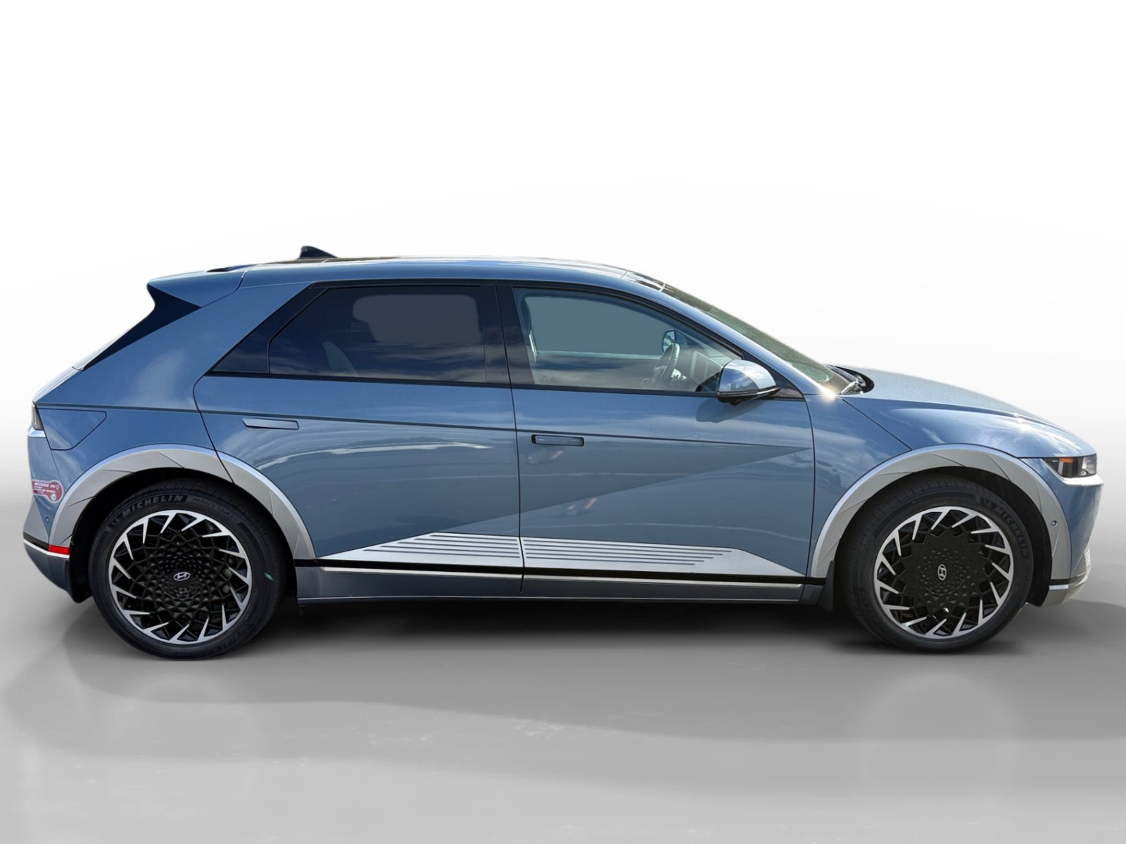 Used 2024 Hyundai Ioniq 5 Limited AWD/4WD image 6