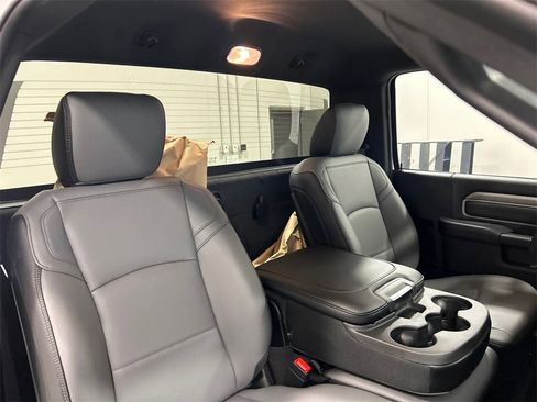 New 2026 RAM 3500 Tradesman image 25