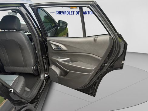 New 2026 Chevrolet Trax LT FWD image 16
