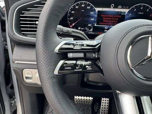 New 2025 Mercedes-Benz GLS 450 4MATIC image 15