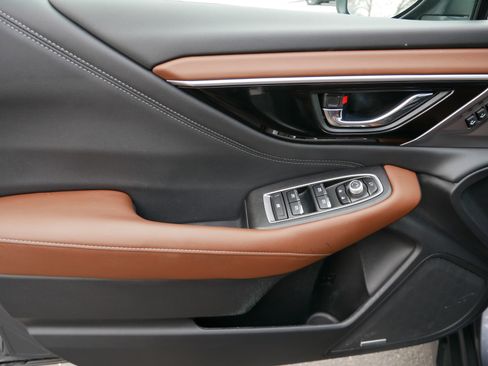 Certified 2025 Subaru Outback Touring w/ Tech Package 3 image 30