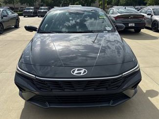 New 2026 Hyundai Elantra SEL FWD video 2