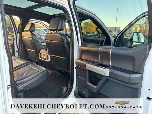 Used 2022 Ford F250 Lariat image 24