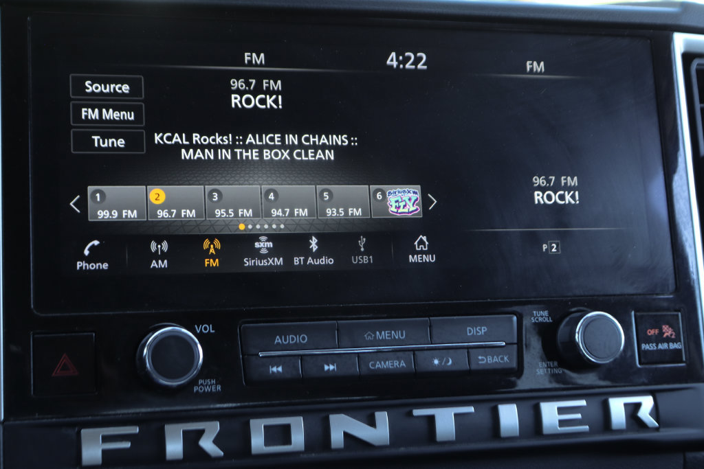 Used 2025 Nissan Frontier SV AWD/4WD image 26