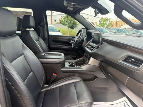 Used 2021 Chevrolet Tahoe Z71 w/ Z71 Off-Road Package AWD/4WD image 10