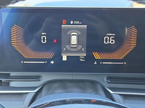 New 2026 Kia Carnival EX image 31