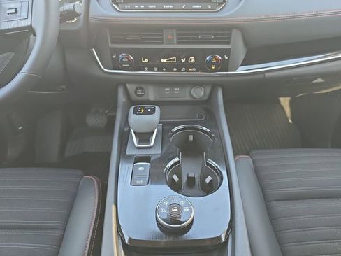 New 2026 Nissan Rogue SV AWD/4WD image 3
