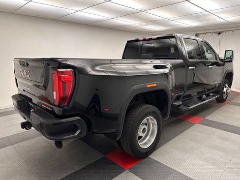 Used 2023 GMC Sierra 3500 Denali w/ Denali Ultimate Package AWD/4WD image 4
