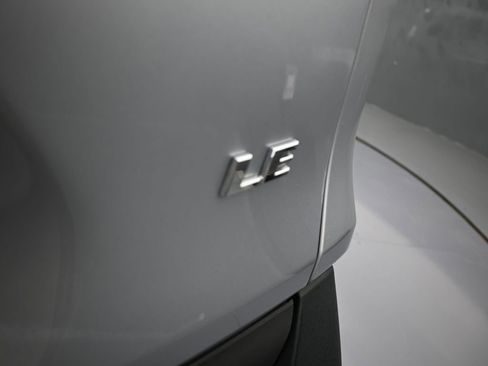 Used 2023 Toyota RAV4 LE image 38