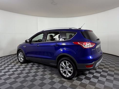 Used 2015 Ford Escape Titanium FWD image 3