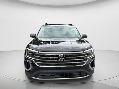 New 2026 Volkswagen Atlas SE FWD image 2