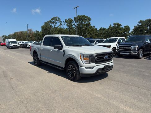 Used 2023 Ford F150 XLT w/ Equipment Group 302A High AWD/4WD image 4