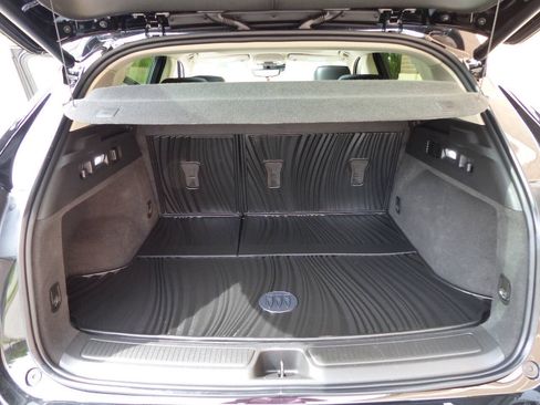Used 2023 Buick Envision Avenir AWD/4WD image 43