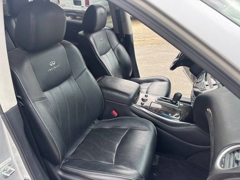 Used 2013 INFINITI JX35 AWD w/ Premium Pkg image 19