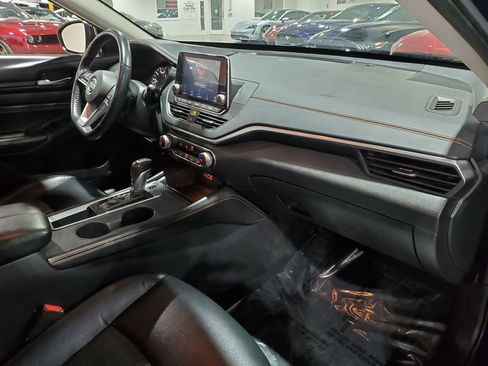 Used 2020 Nissan Altima 2.5 SR image 15