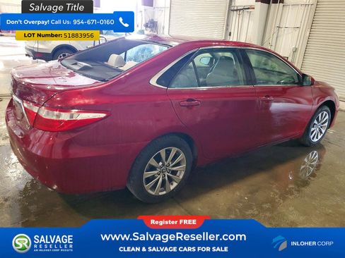 Used 2017 Toyota Camry XLE w/ Moonroof Package FWD image 4