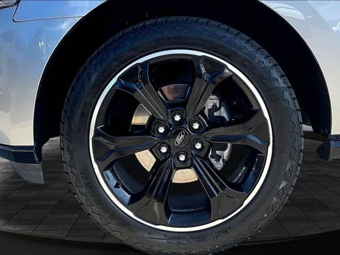 Used 2022 Ford Expedition Limited RWD image 36