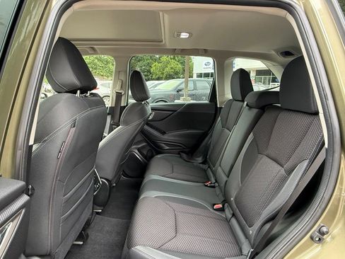 Used 2023 Subaru Forester Premium AWD/4WD image 26