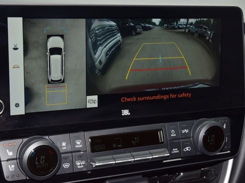 Used 2024 Toyota Grand Highlander FWD image 30