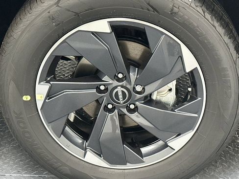 New 2026 Nissan Rogue SV image 16