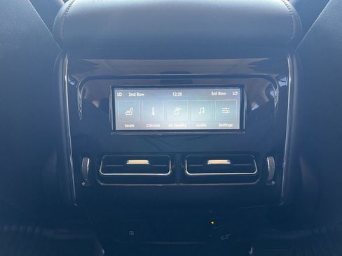 Used 2021 Lincoln Aviator Reserve w/ Equipment Group 201A AWD/4WD image 32