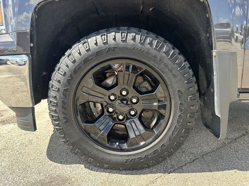 Used 2014 Chevrolet Silverado 1500 LTZ AWD/4WD image 5