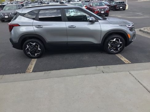 New 2026 Kia Seltos S AWD/4WD image 6