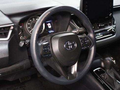 Used 2022 Toyota Corolla LE image 13