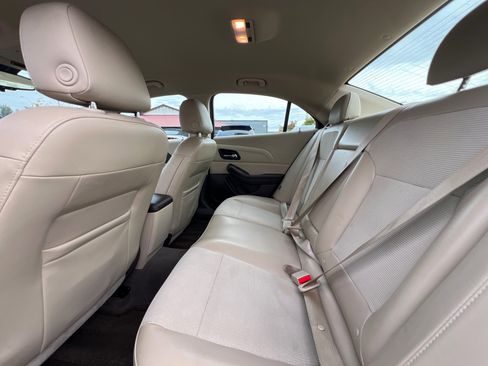 Used 2016 Chevrolet Malibu LT image 24