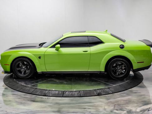Used 2023 Dodge Challenger SRT Super Stock RWD image 9