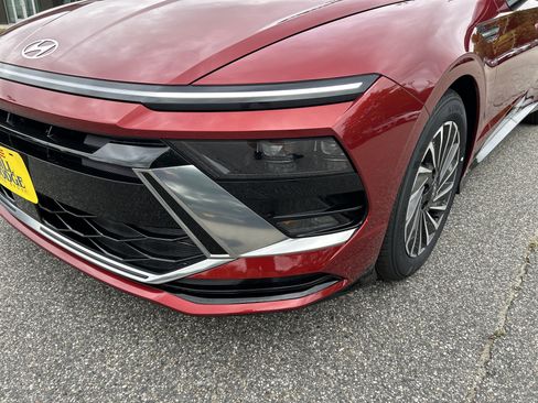 New 2026 Hyundai Sonata SEL FWD image 36