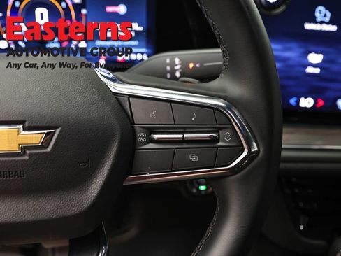 Used 2025 Chevrolet Tahoe LT AWD/4WD image 16