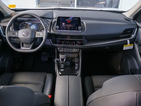 New 2026 Nissan Rogue SV image 6