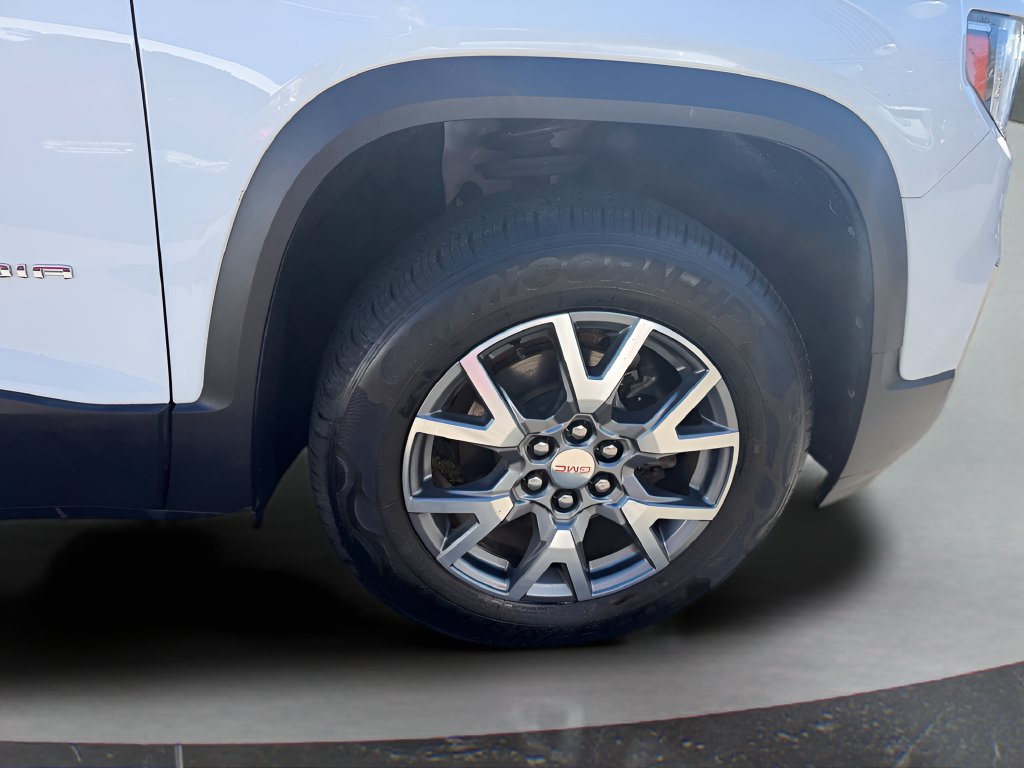 Used 2023 GMC Acadia SLT AWD/4WD image 13