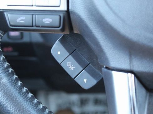 Used 2018 Subaru Forester 2.5i Touring image 20