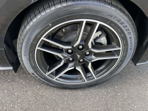 Used 2023 Ford Mustang Premium image 10