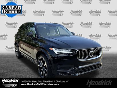 Used 2022 Volvo XC90 T6 Momentum w/ Advanced Package