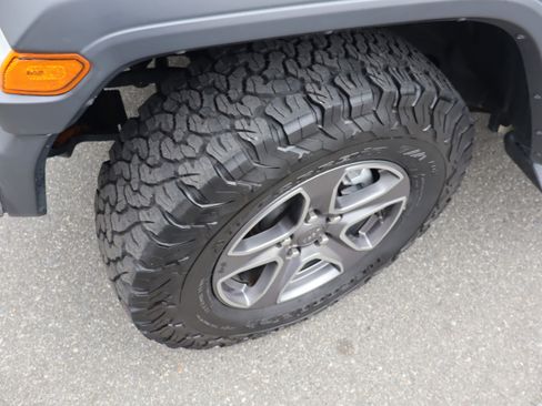 Used 2018 Jeep Wrangler Unlimited Sport S image 42