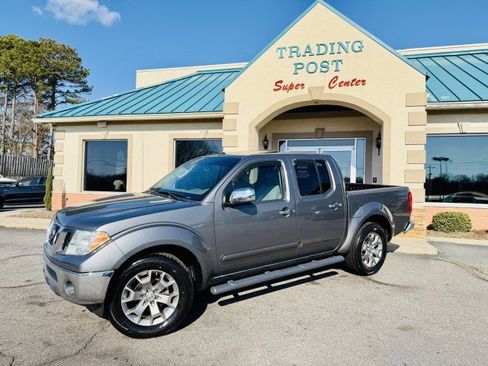 Used 2019 Nissan Frontier SL image 23