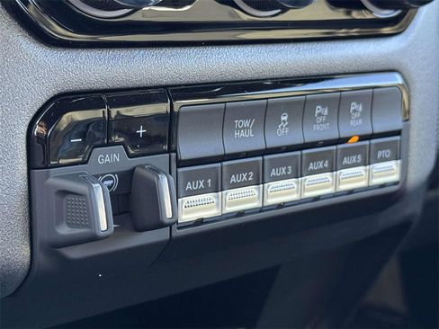 New 2026 RAM 3500 Tradesman image 18