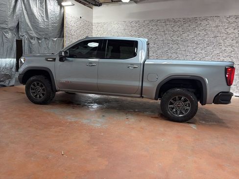 Used 2024 GMC Sierra 1500 AT4X AWD/4WD image 4