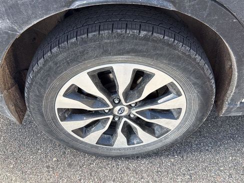 Used 2024 Subaru Outback Limited AWD/4WD image 7