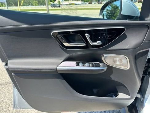 New 2026 Mercedes-Benz GLC 300 4MATIC image 11