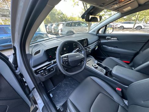 New 2026 Kia Sportage EX image 33
